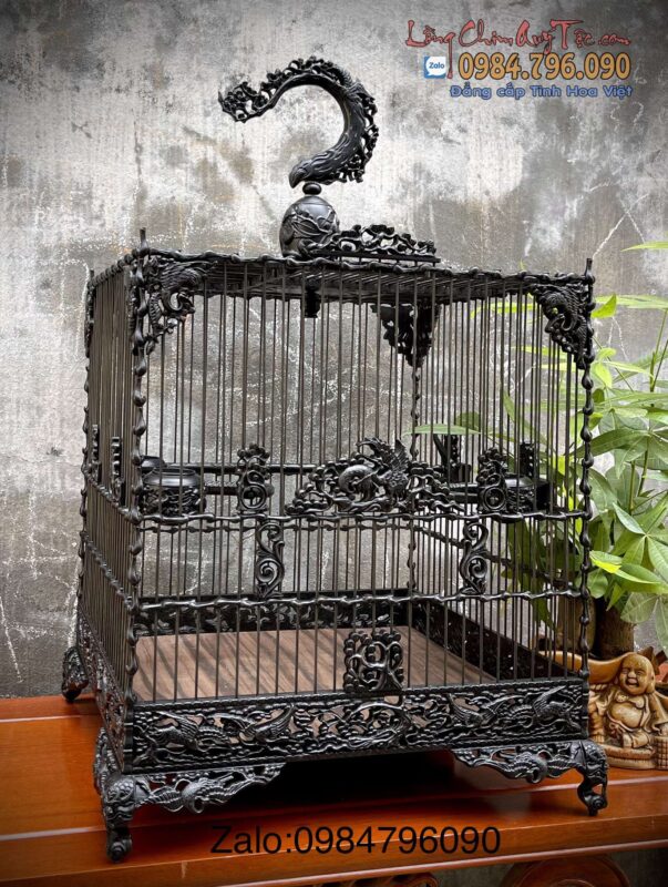 Lồng Chim Chào Mào Phom Vuông Đấu – Tích Tùng Hạc Trường Thọ 12 Lồng Chim Chào Mào Phom Vuông Đấu – Tích Tùng Hạc Trường Thọ | Siêu Phẩm Mun Đen Già Tuyển Chọn