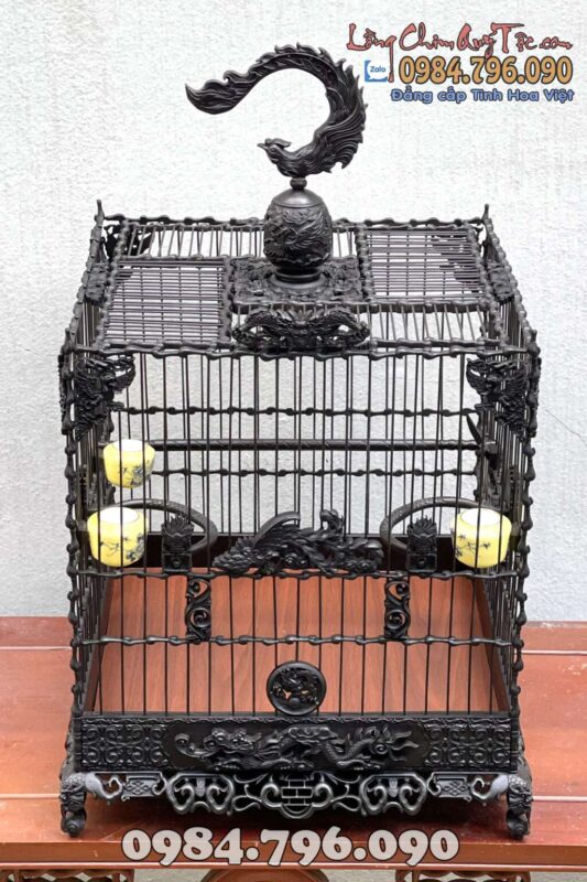 Lồng Chim Chào Mào Phom Vuông Đấu – Tích Tứ Linh 14 Lồng Chim Chào Mào Phom Vuông Đấu – Tích Tứ Linh | Gỗ Mun Đen Già Bóng Mờ, Tinh Hoa Phong Thủy – Đẳng Cấp Sưu Tầm